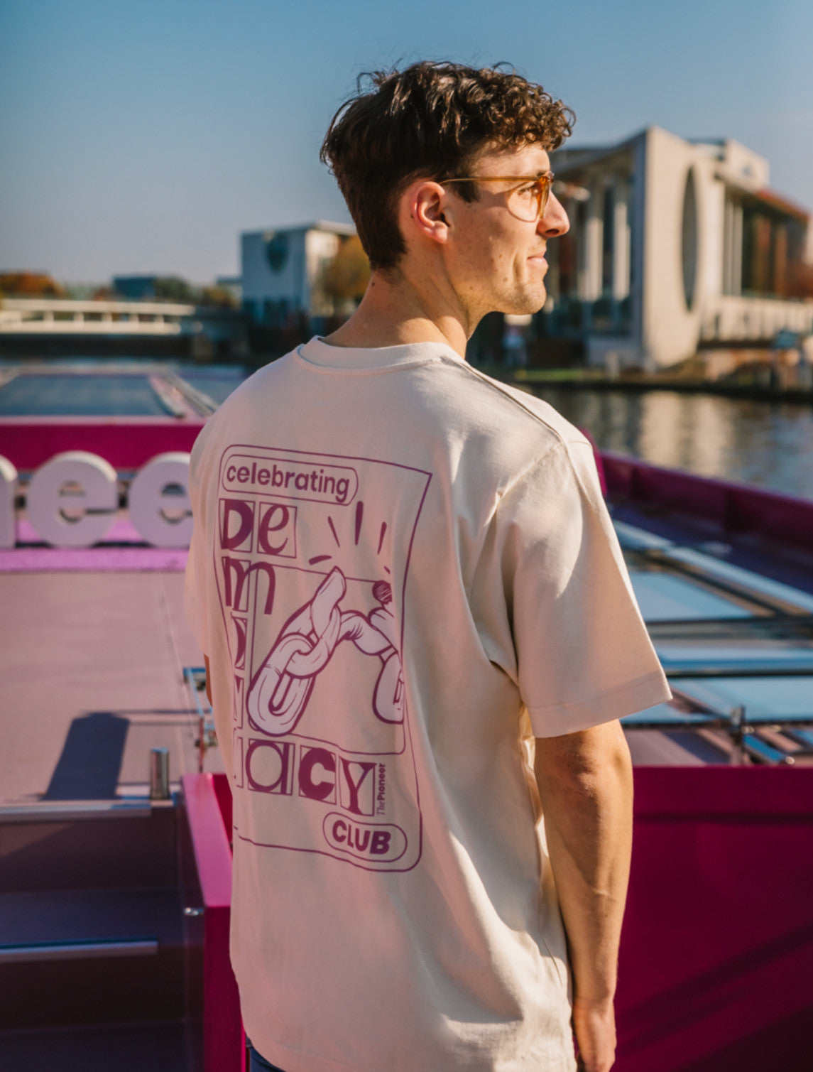 T-Shirt "Celebrating Democracy Club"
